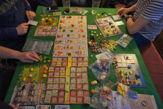 Caverna - The Cave Farmers